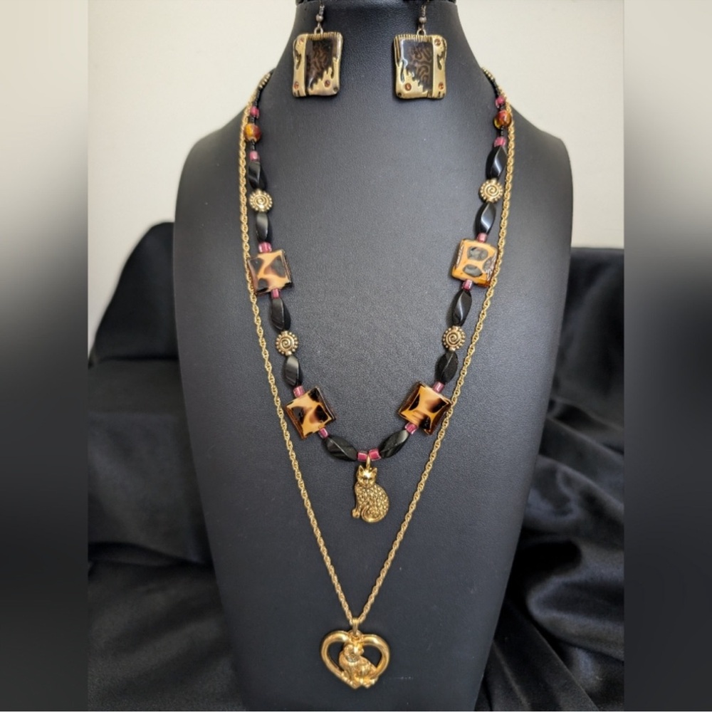 VINTAGE Signed Gold and Lucite Cat Lovers Necklace and Earrings Set